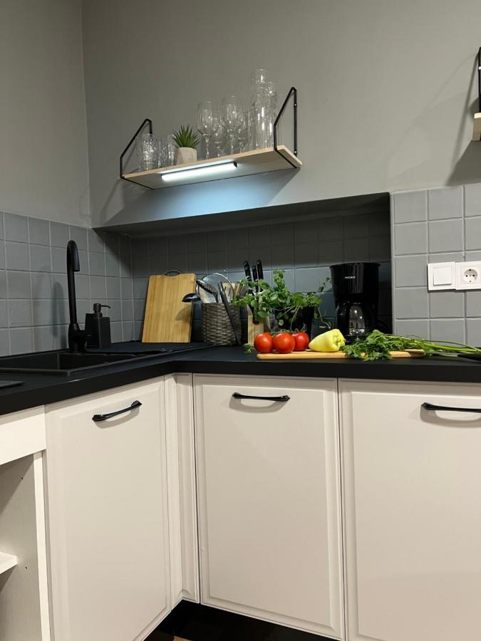 Cinderella Apartment With Free Parking Pula Buitenkant foto