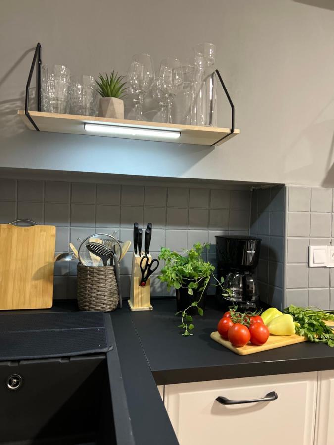 Cinderella Apartment With Free Parking Pula Buitenkant foto