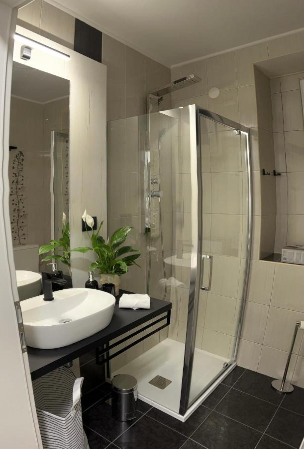 Cinderella Apartment With Free Parking Pula Buitenkant foto