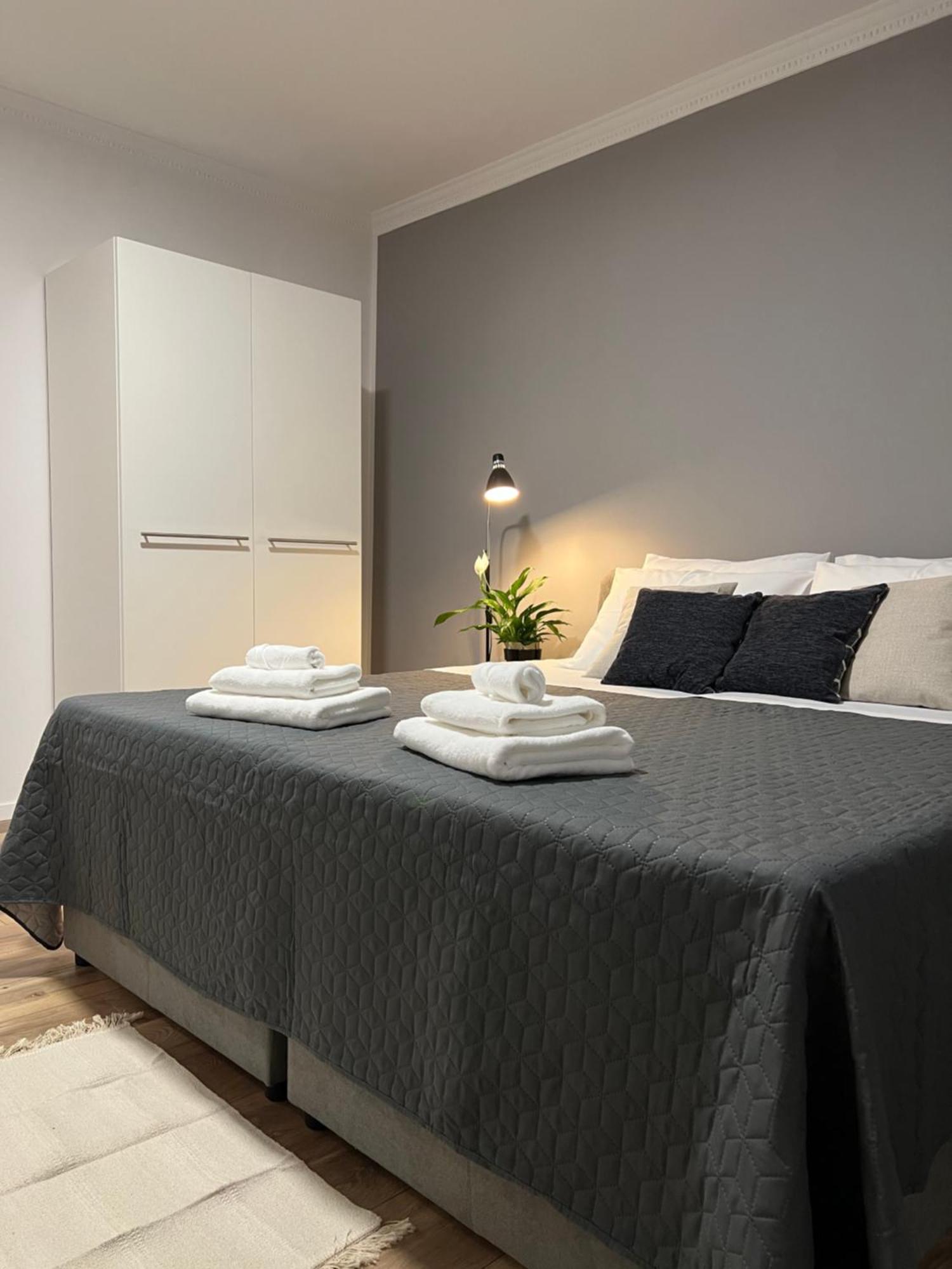 Cinderella Apartment With Free Parking Pula Buitenkant foto